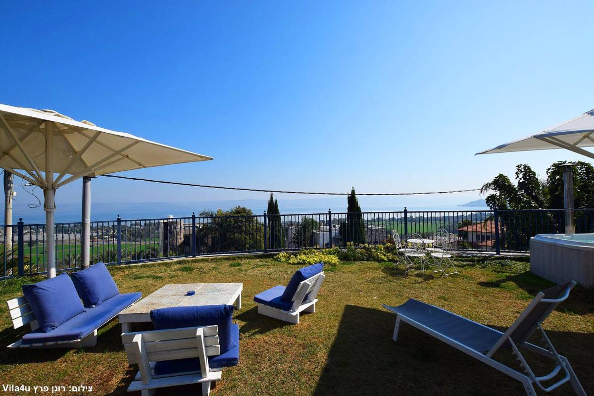 178712 גלרית חוץ, וילה בית הלוגים, וילה  במגדל וילות - Vila