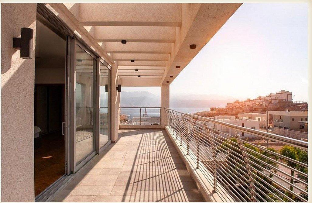 181358 המתחם החיצוני, וילה רויאל הום אילת, וילה  באילת וילות - Vila