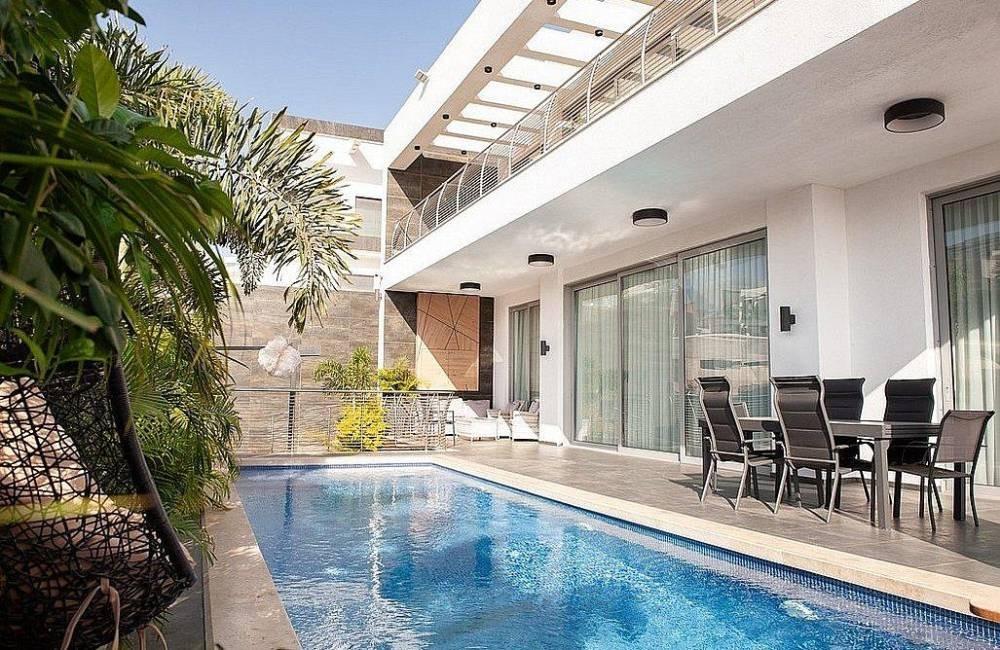 181361 המתחם החיצוני, וילה רויאל הום אילת, וילה  באילת וילות - Vila