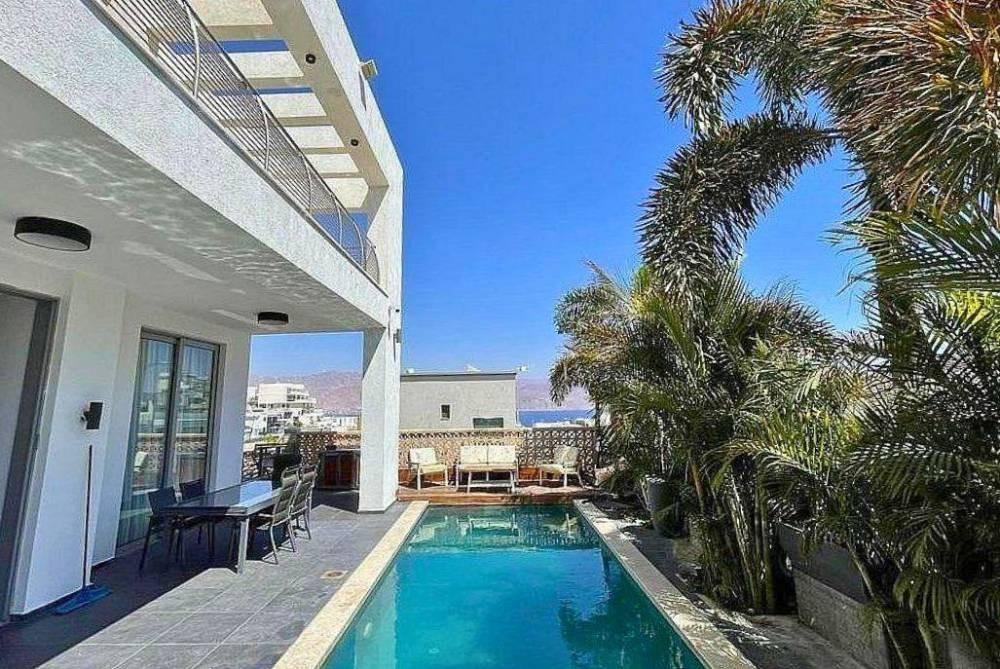 181362 המתחם החיצוני, וילה רויאל הום אילת, וילה  באילת וילות - Vila