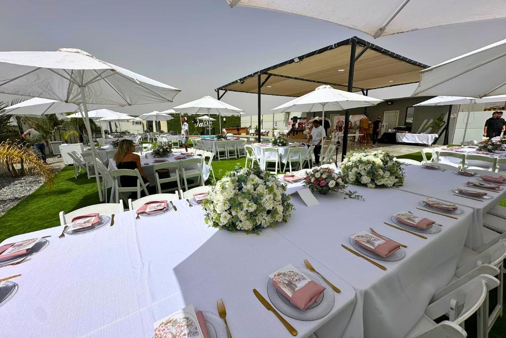 183387 חוגגים אצלנו, אואזיס, וילה  בשדה צבי וילות - Vila