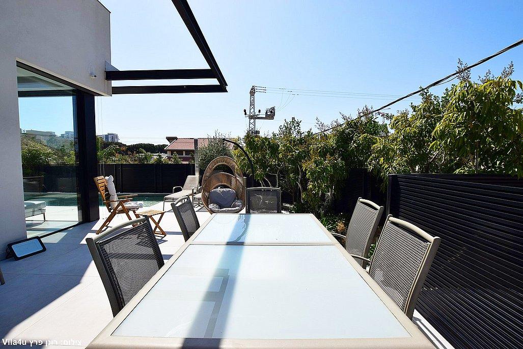 183873 גלרית חוץ, וילה בוטיק נתניה, וילה  בנתניה וילות - Vila