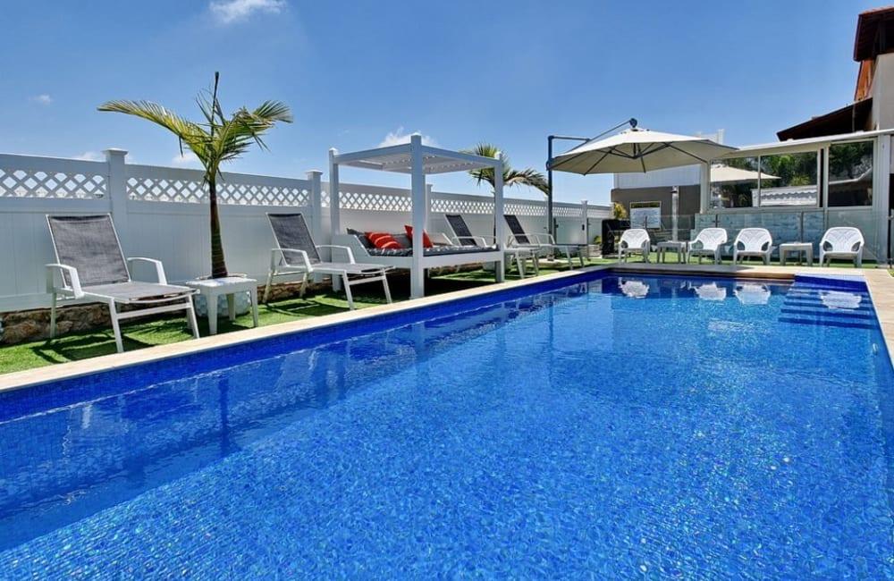 183959 המתחם החיצוני, וילה כינור דוד המלך, וילה  במנות וילות - Vila