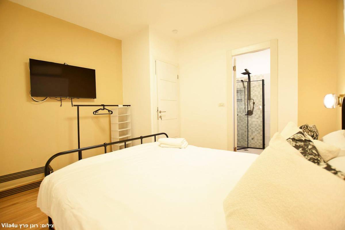 184245 גלרית פנים, וילה פנינה בטבע - לפידות, וילה  בלפידות וילות - Vila