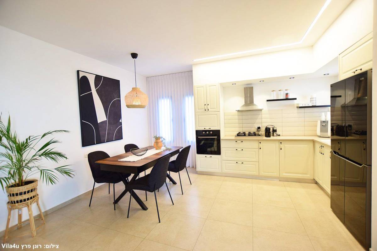 184252 גלרית פנים, וילה פנינה בטבע - לפידות, וילה  בלפידות וילות - Vila