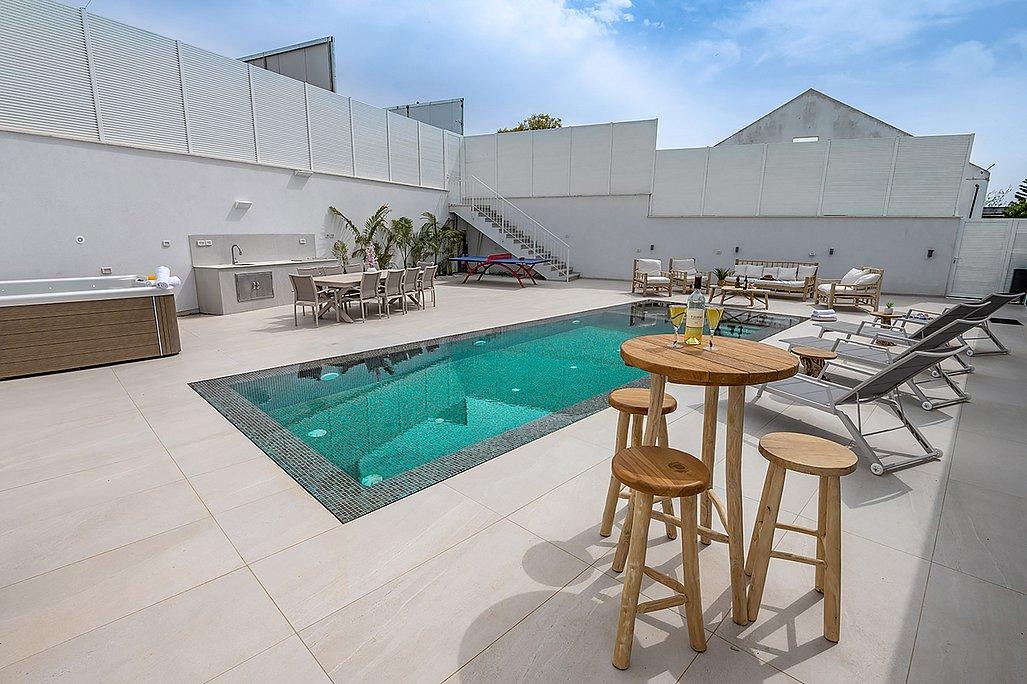 188632 גלריה כללית, וילה ג'קסון - Jack son, וילה  בעין יעקב וילות - Vila