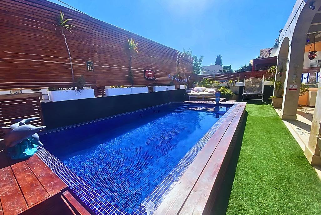 189005 גלרית חוץ, וואיט הול וילה - Villa White hall, וילה  ביהוד וילות - Vila