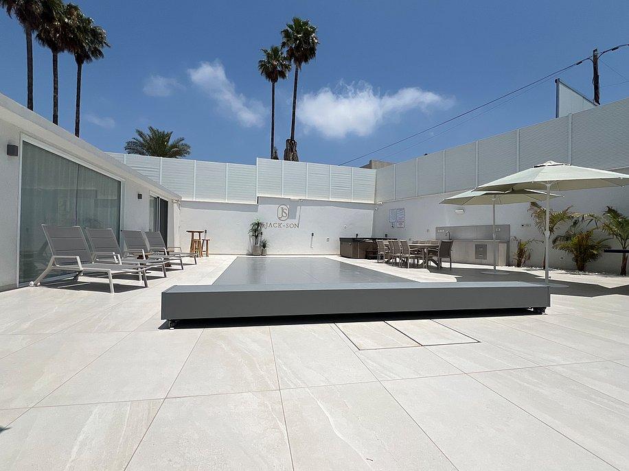 194079 כיסוי חשמלי לבריכה - בטיחותי לילדים, וילה ג'קסון - Jack son, וילה  בעין יעקב וילות - Vila