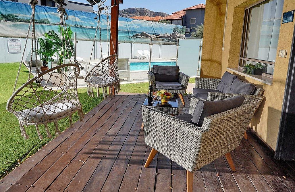 195108 גלריה כללית, שלווה במושבה - אירוח כפרי, וילה  במגדל וילות - Vila