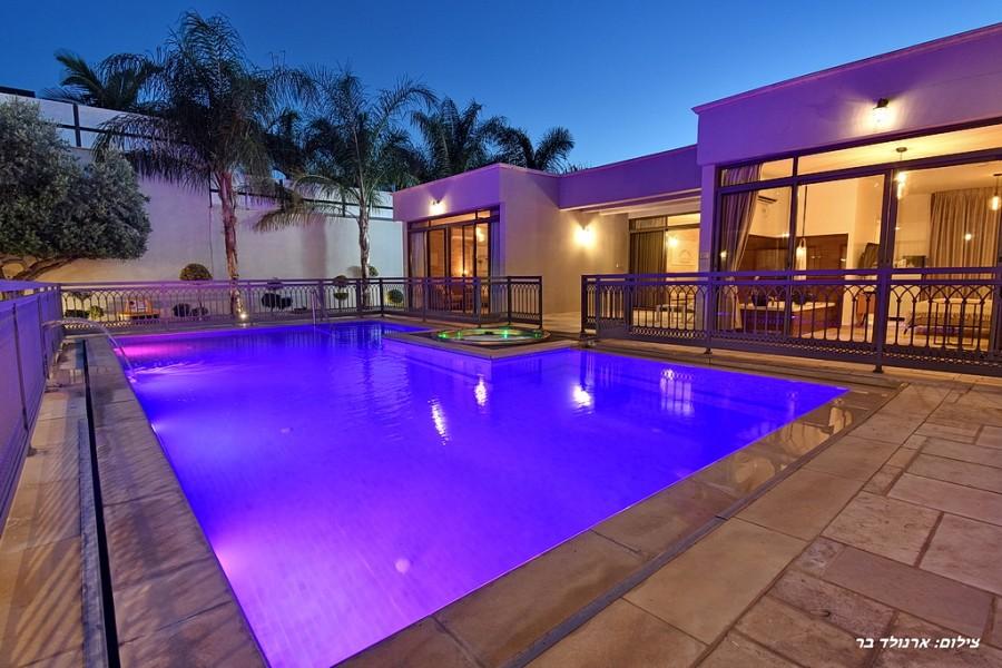 196479 גלריה חיצונית, מתחם הנופש רינג דה בל, וילה  בפוריה עילית וילות - Vila