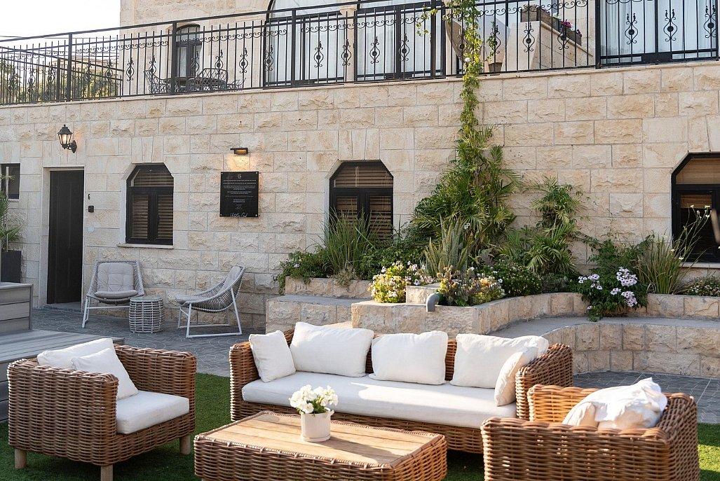 197104 מתחם 1 - מתחם הבריכה, יו ג'י בוטיק -  UG Boutique Apartment hotel, וילה  בטבריה וילות - Vila