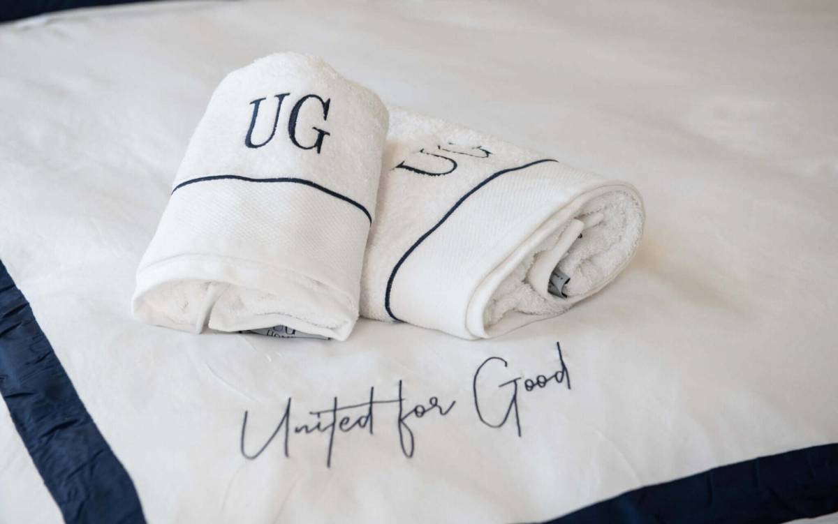 197177 סוויטות 3+4 שקד ורום, יו ג'י בוטיק -  UG Boutique Apartment hotel, וילה  בטבריה וילות - Vila