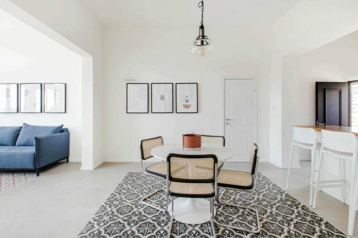 197195 סוויטות 3+4 שקד ורום, יו ג'י בוטיק -  UG Boutique Apartment hotel, וילה  בטבריה וילות - Vila