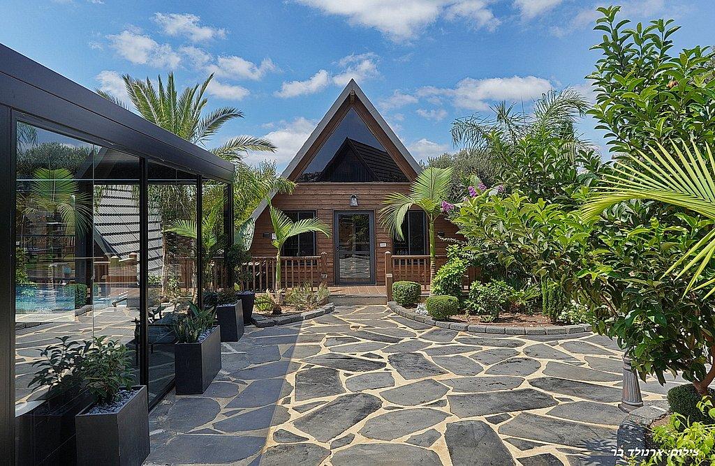 198291 מתחם חיצוני, פרופאנס בגליל, וילה  בירכא וילות - Vila