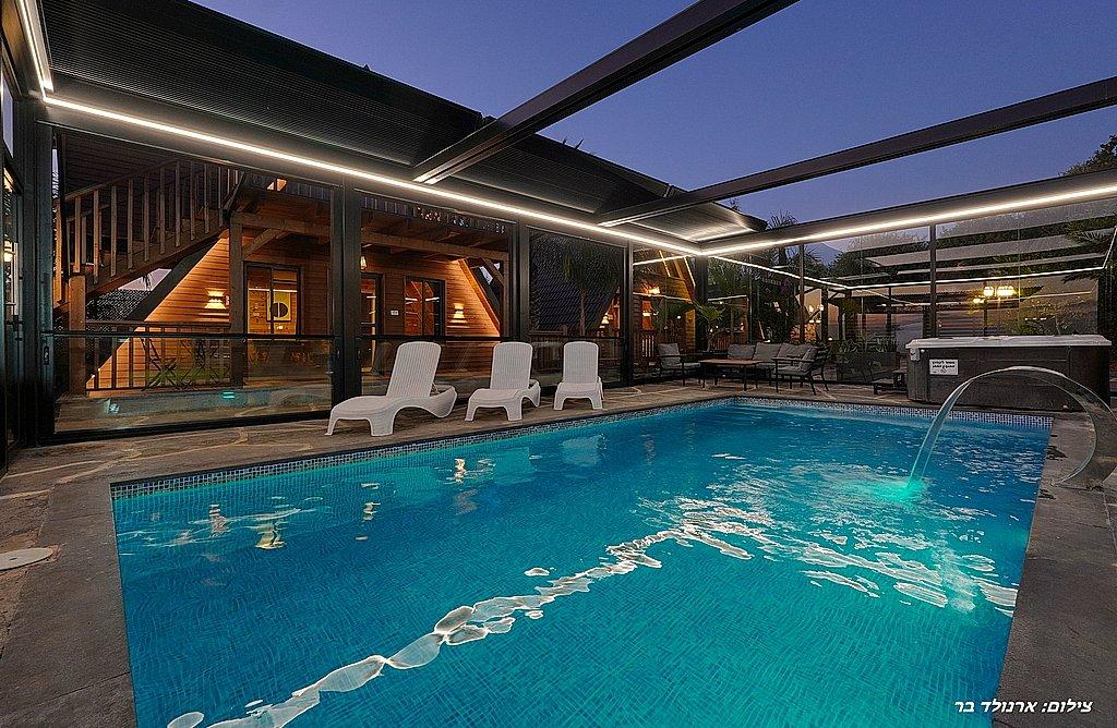 198323 תמונות חוץ ערב, פרופאנס בגליל, וילה  בירכא וילות - Vila