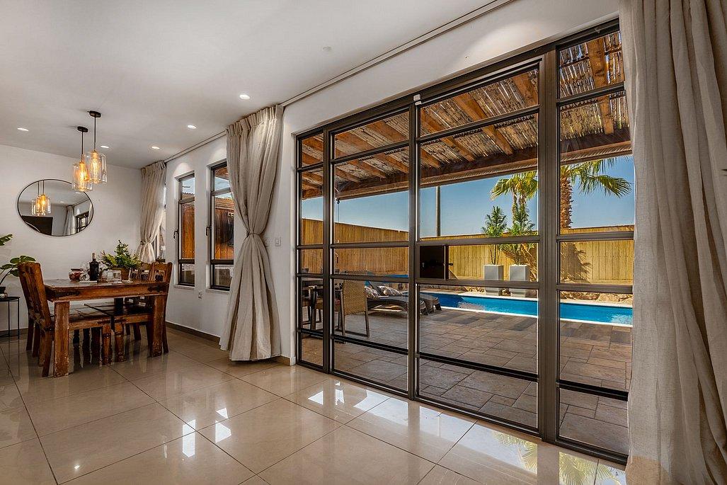 199910 גלריה כללית, הבית על הוואדי, וילה  באילת וילות - Vila