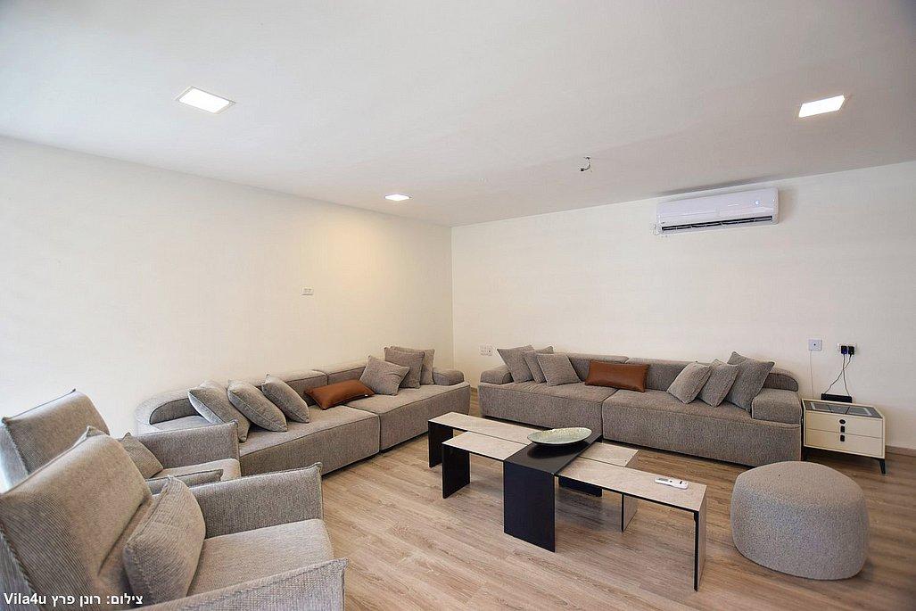 200515 פנים הוילה, אחוזת כוכב יהלום, וילה  בשלומי וילות - Vila