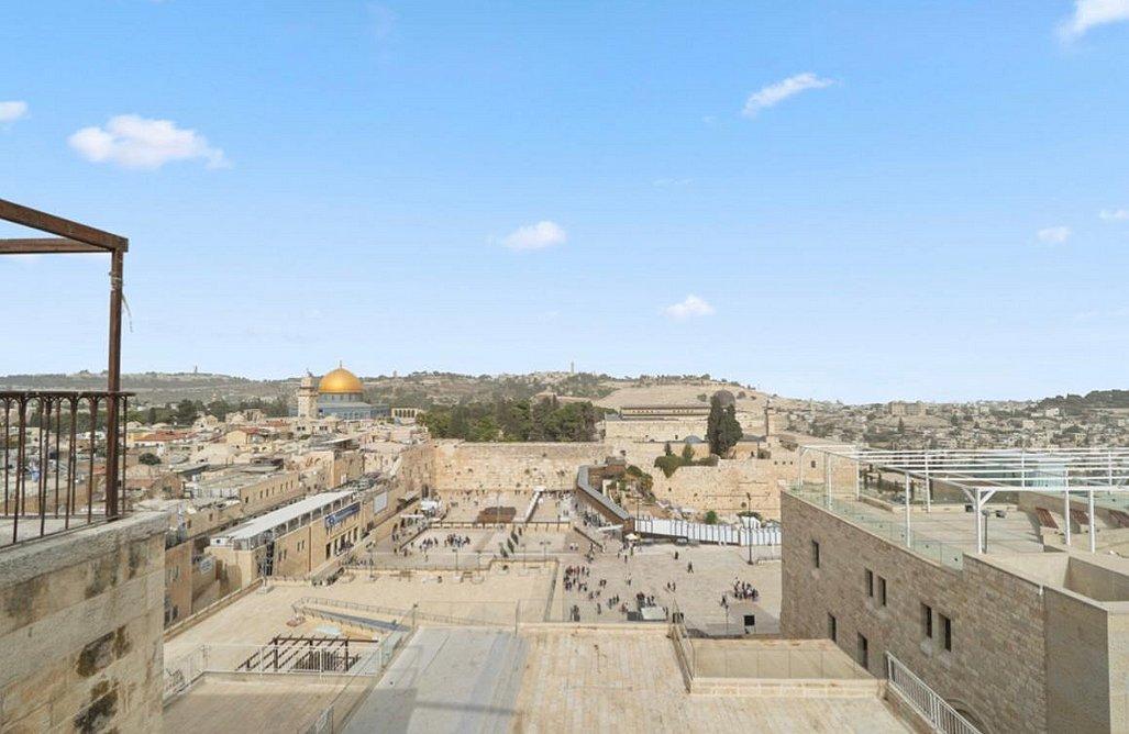 200970 מרפסת ונוף, פנטהאוז מעל הכותל, וילה  בירושלים וילות - Vila