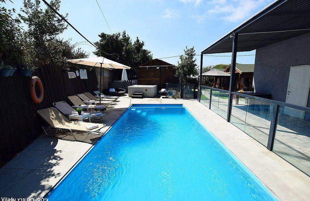 201051 המתחם החיצוני, אחוזת הזוהר, וילה  בשומרה וילות - Vila 201051 המתחם החיצוני, אחוזת הזוהר, וילה  בשומרה וילות - Vila