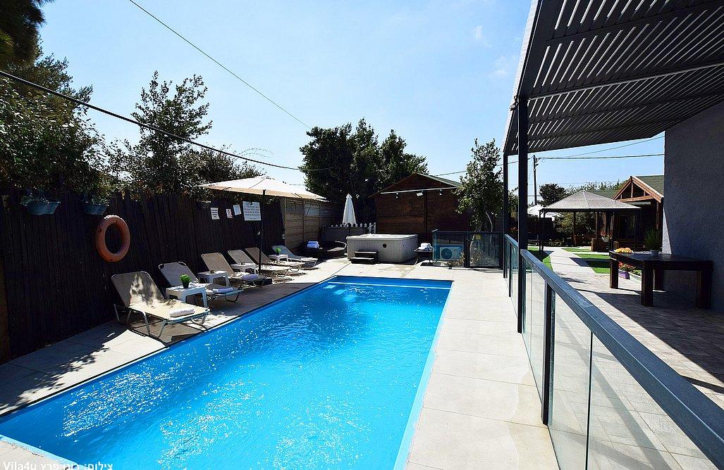 201057 המתחם החיצוני, אחוזת הזוהר, וילה  בשומרה וילות - Vila 201057 המתחם החיצוני, אחוזת הזוהר, וילה  בשומרה וילות - Vila