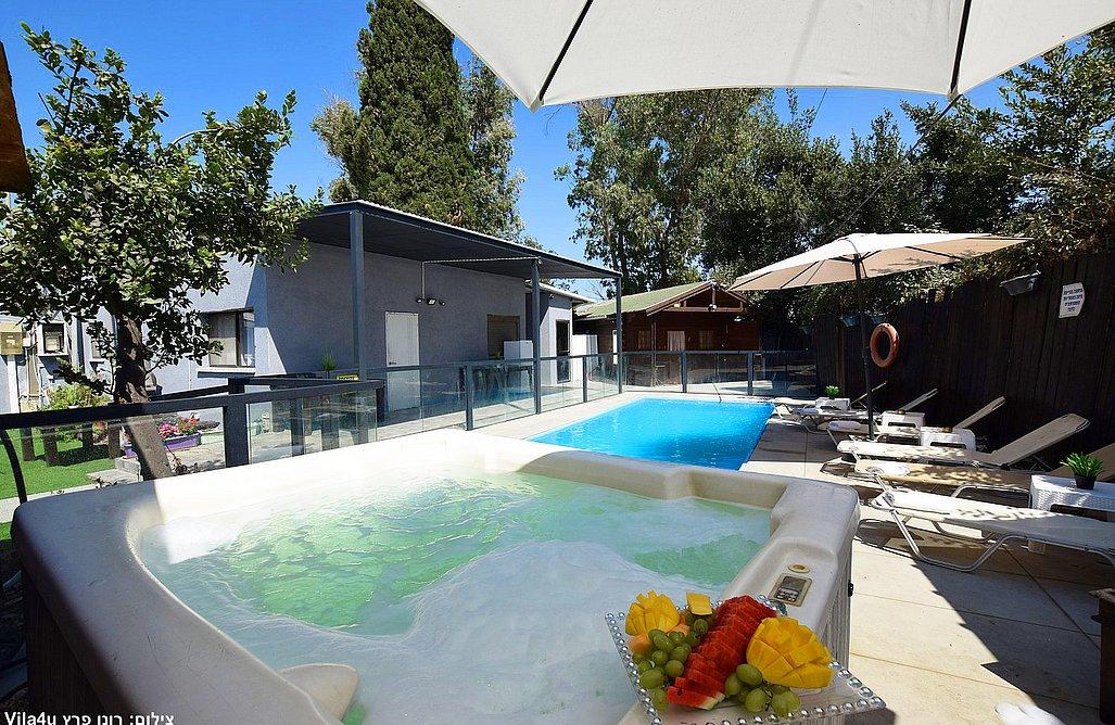 201060 המתחם החיצוני, אחוזת הזוהר, וילה  בשומרה וילות - Vila 201060 המתחם החיצוני, אחוזת הזוהר, וילה  בשומרה וילות - Vila