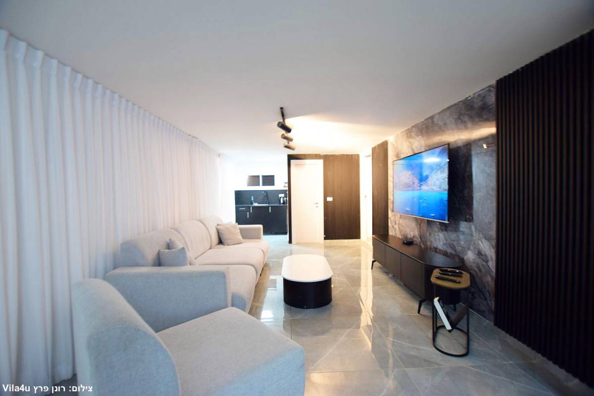 201791 גלריה כללית, וילת השחר, וילה  בעין יעקב וילות - Vila