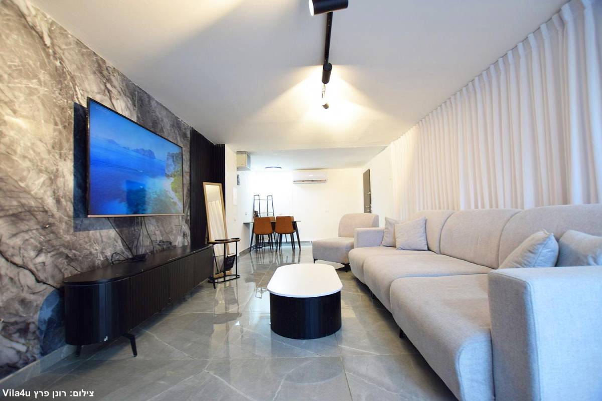 201796 גלריה כללית, וילת השחר, וילה  בעין יעקב וילות - Vila