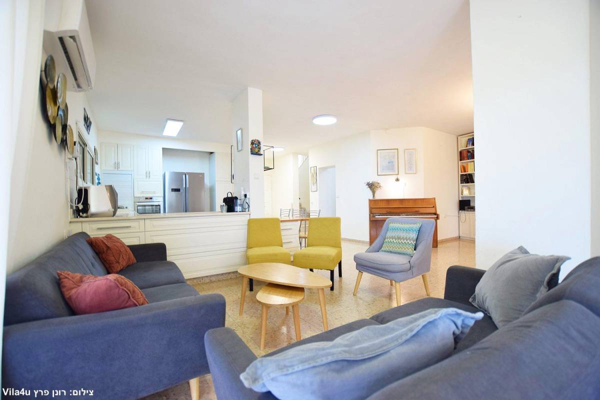 201930 גלריה כללית, וילה בין תכלת ללבן, וילה  במגדל וילות - Vila