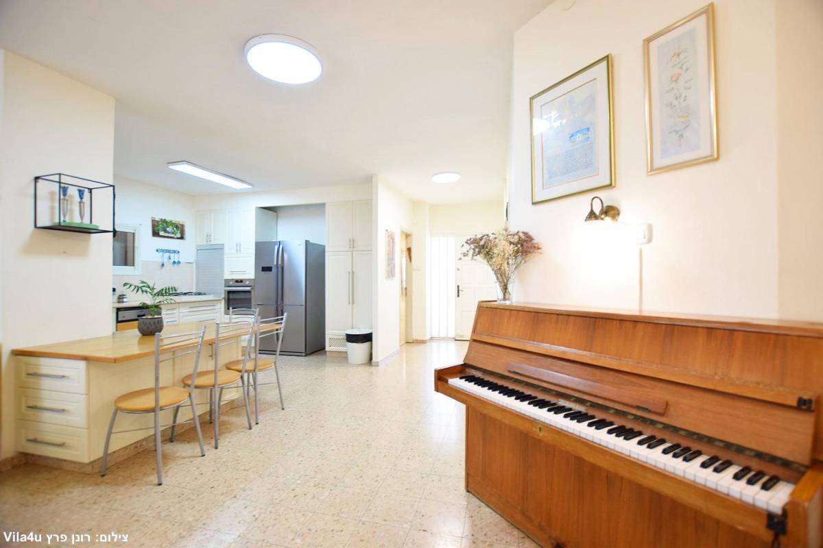 201932 גלריה כללית, וילה בין תכלת ללבן, וילה  במגדל וילות - Vila