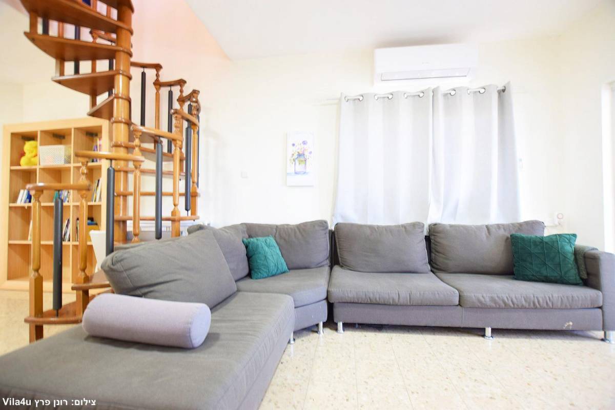 201940 גלריה כללית, וילה בין תכלת ללבן, וילה  במגדל וילות - Vila