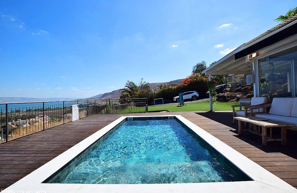 202400 מתחם החצר והנוף, וילה בליס - Villa Bliss, וילה  במגדל וילות - Vila 202400 מתחם החצר והנוף, וילה בליס - Villa Bliss, וילה  במגדל וילות - Vila