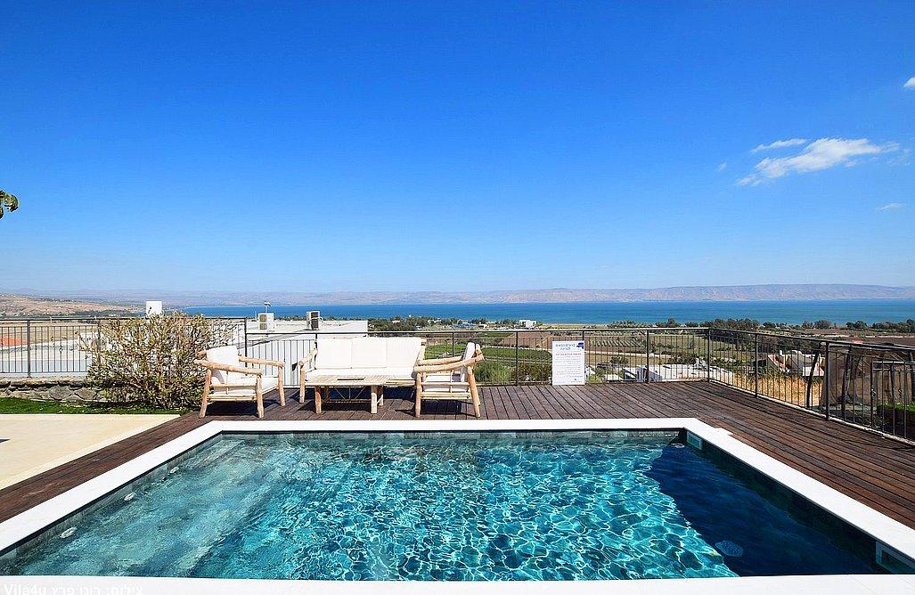 202401 מתחם החצר והנוף, וילה בליס - Villa Bliss, וילה  במגדל וילות - Vila 202401 מתחם החצר והנוף, וילה בליס - Villa Bliss, וילה  במגדל וילות - Vila