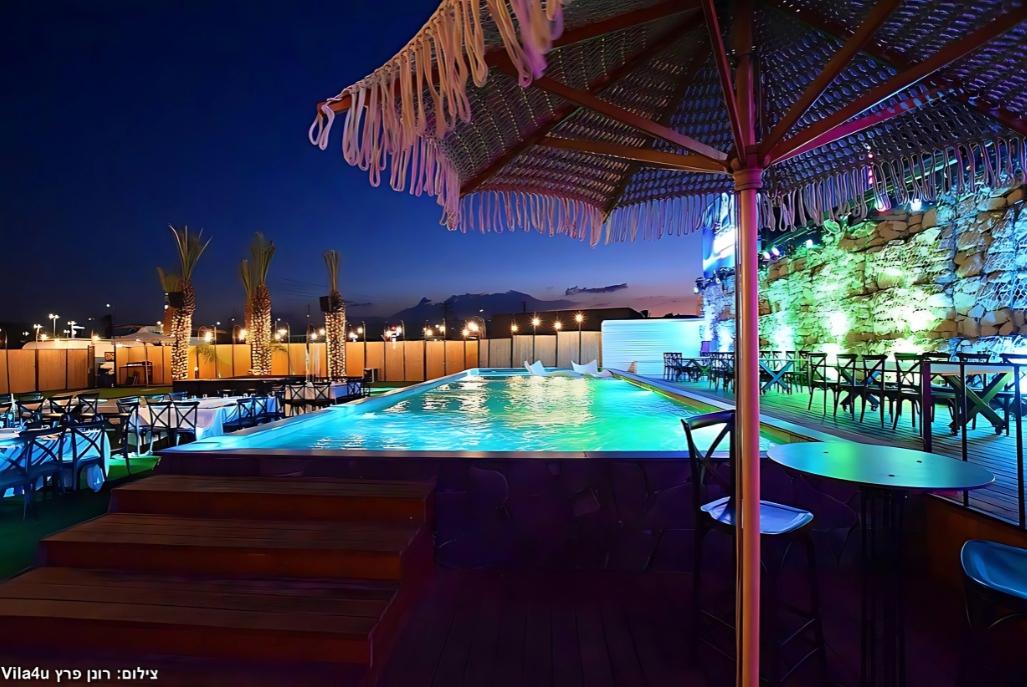 202766 אמיליה איוונטס, אמיליה איוונטס, וילה  בבית שאן וילות - Vila