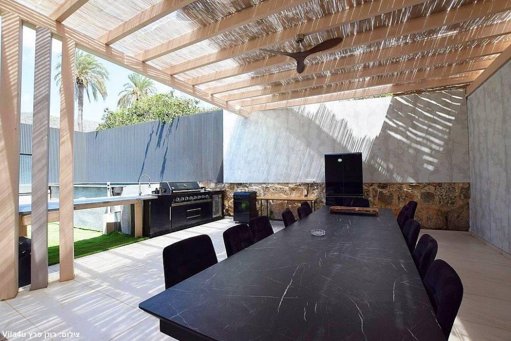 202816 המתחם חיצוני של הוילה, אחוזת כוכב יהלום, וילה  בשלומי וילות - Vila
