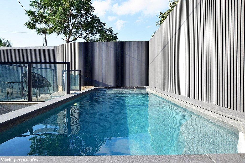 202832 המתחם חיצוני של הוילה, אחוזת כוכב יהלום, וילה  בשלומי וילות - Vila