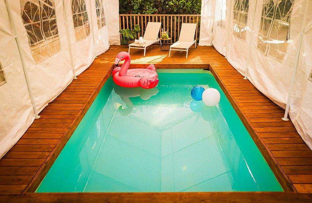 204985 חצר ונוף, וילת בית העץ במגדל, וילה  במגדל וילות - Vila