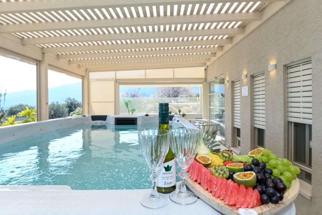 205583 מתחם חיצוני, אחוזת פיק, וילה  בספסופה וילות - Vila