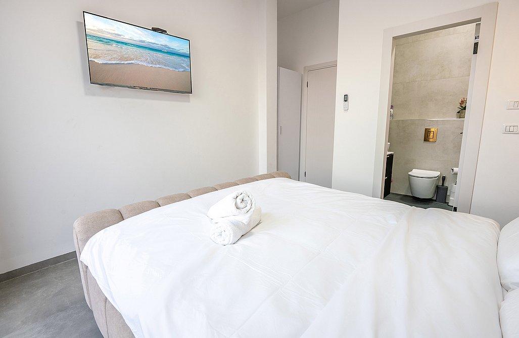 206015 גלרית חדרים, וילה אלטה לוקס יוקרה, וילה  ביבנאל וילות - Vila