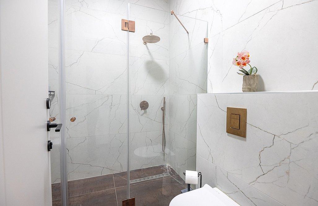 206025 חדרי השינה, וילה אלטה לוקס יוקרה, וילה  ביבנאל וילות - Vila