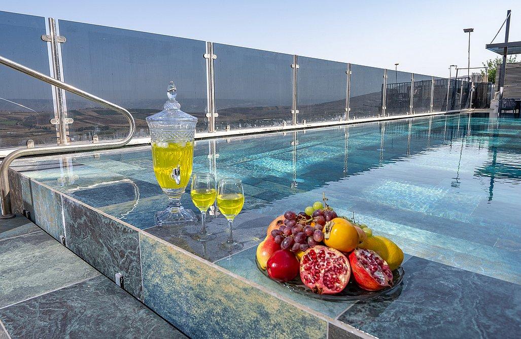 206096 מתחם חיצוני, וילה אלטה לוקס יוקרה, וילה  ביבנאל וילות - Vila