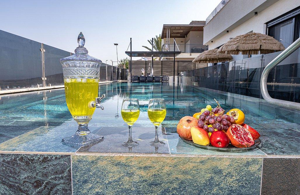 206113 מתחם חיצוני, וילה אלטה לוקס יוקרה, וילה  ביבנאל וילות - Vila