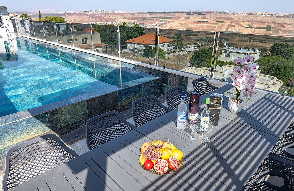 206119 מתחם חיצוני, וילה אלטה לוקס יוקרה, וילה  ביבנאל וילות - Vila