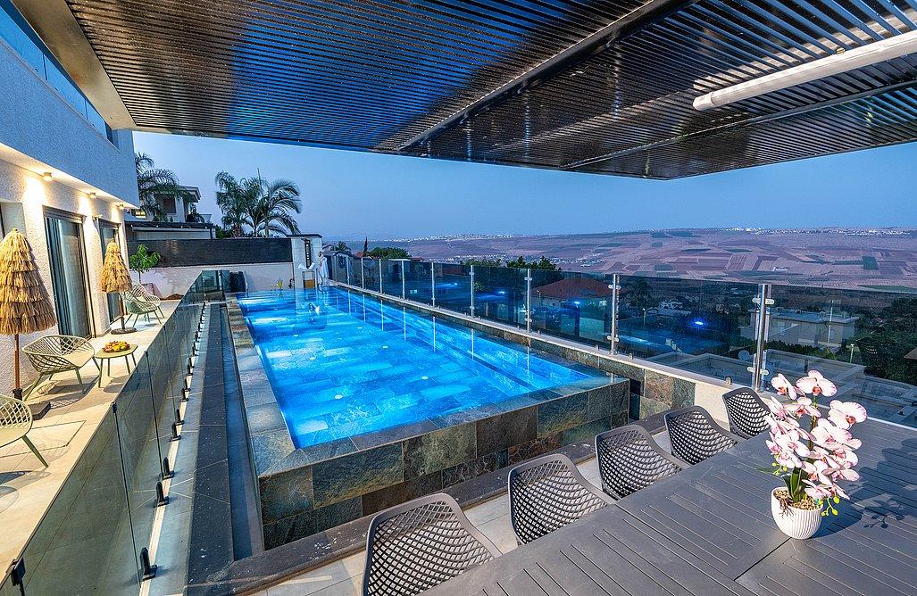 206123 מתחם חיצוני, וילה אלטה לוקס יוקרה, וילה  ביבנאל וילות - Vila