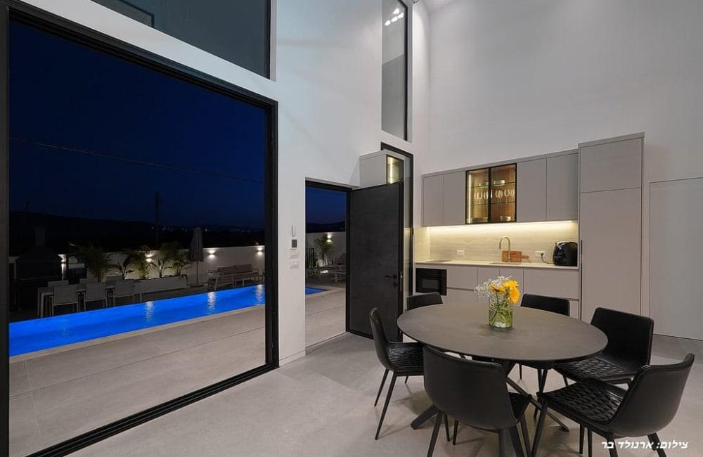 206607 גלרית פנים, אחוזת קומו בוטיק - Como Boutique, וילה  בטפחות וילות - Vila