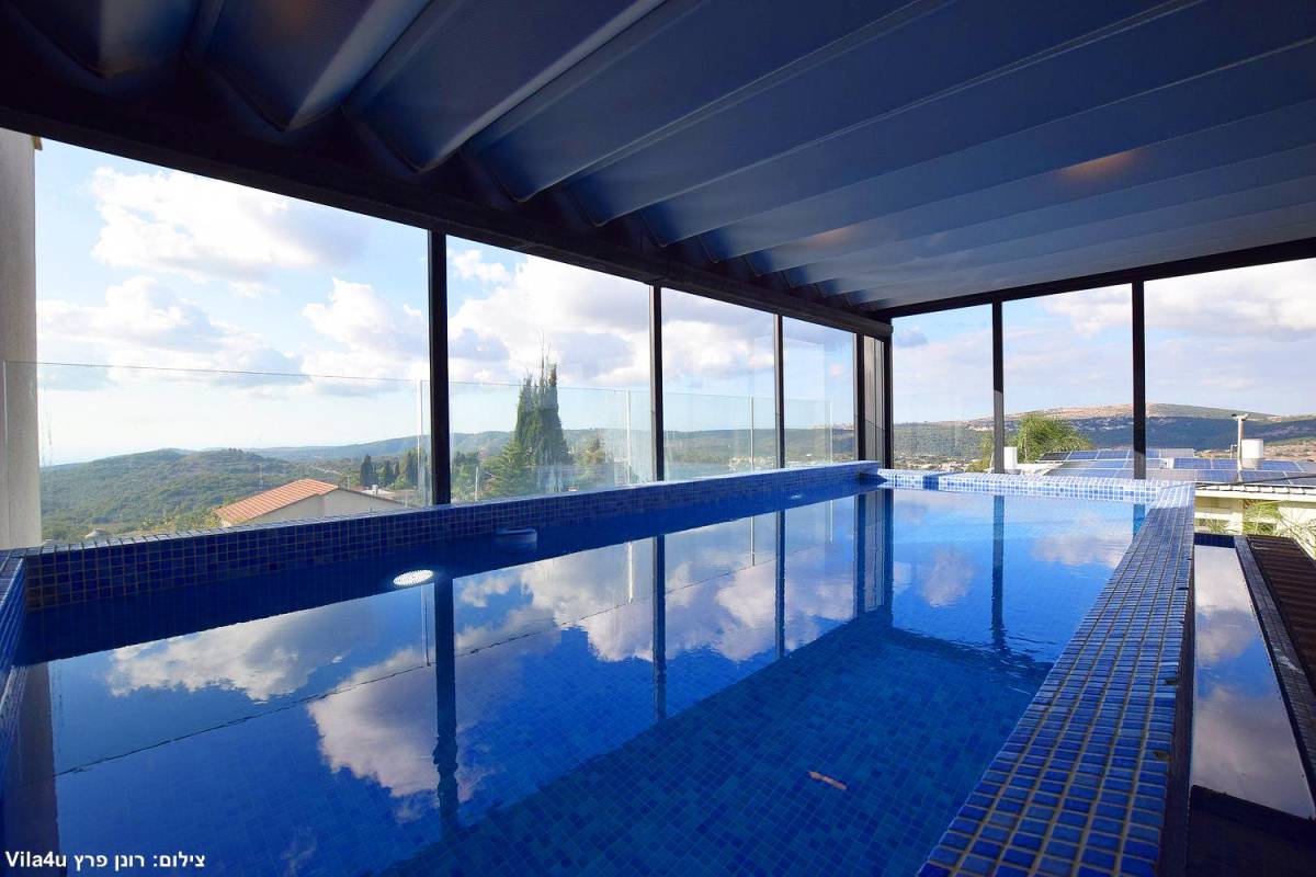 207598 מתחם חיצוני וחדר המשחקים, וילה קינג רפאל, וילה  באבן מנחם וילות - Vila