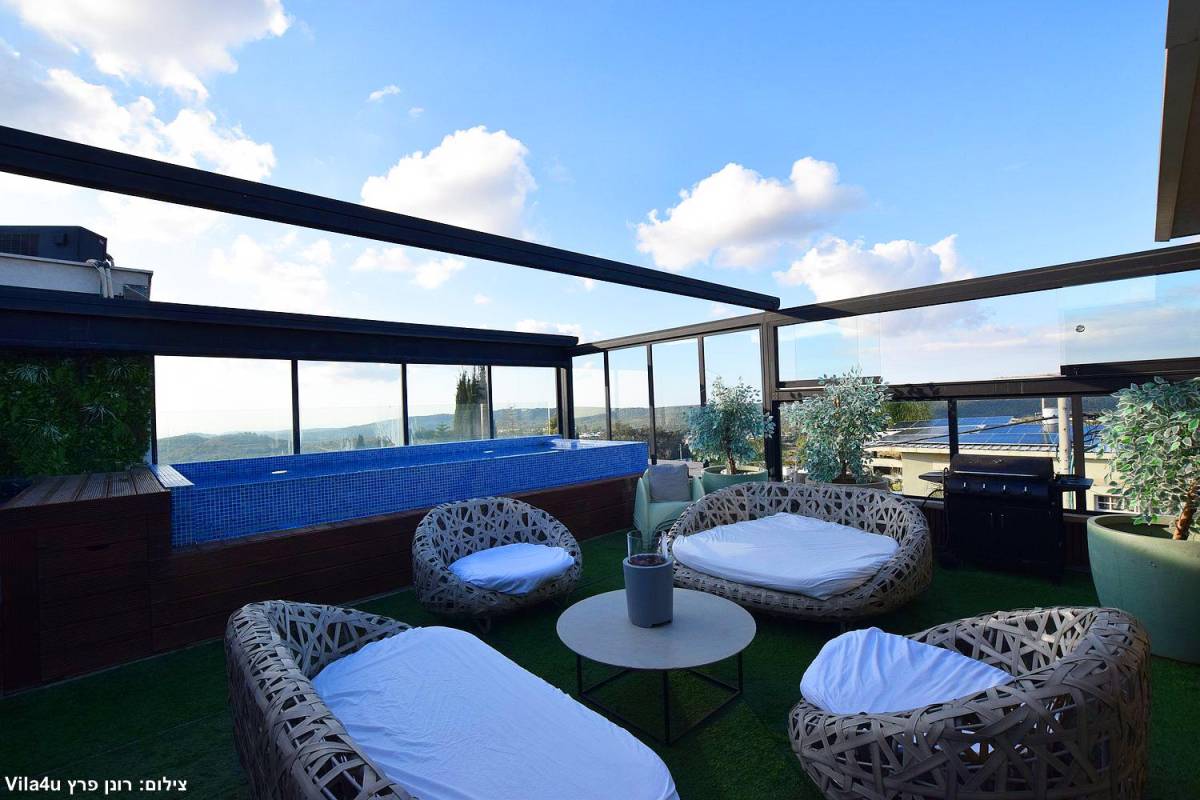 207600 מתחם חיצוני וחדר המשחקים, וילה קינג רפאל, וילה  באבן מנחם וילות - Vila