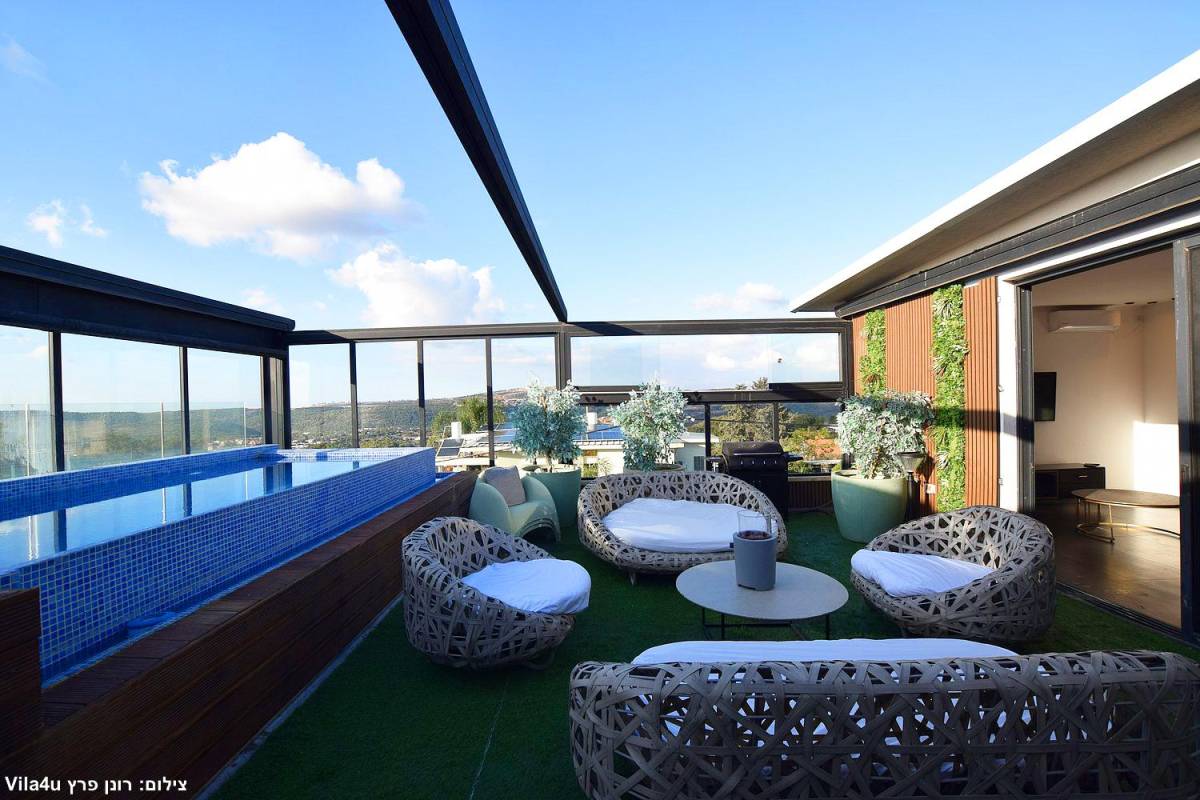 207610 מתחם חיצוני וחדר המשחקים, וילה קינג רפאל, וילה  באבן מנחם וילות - Vila