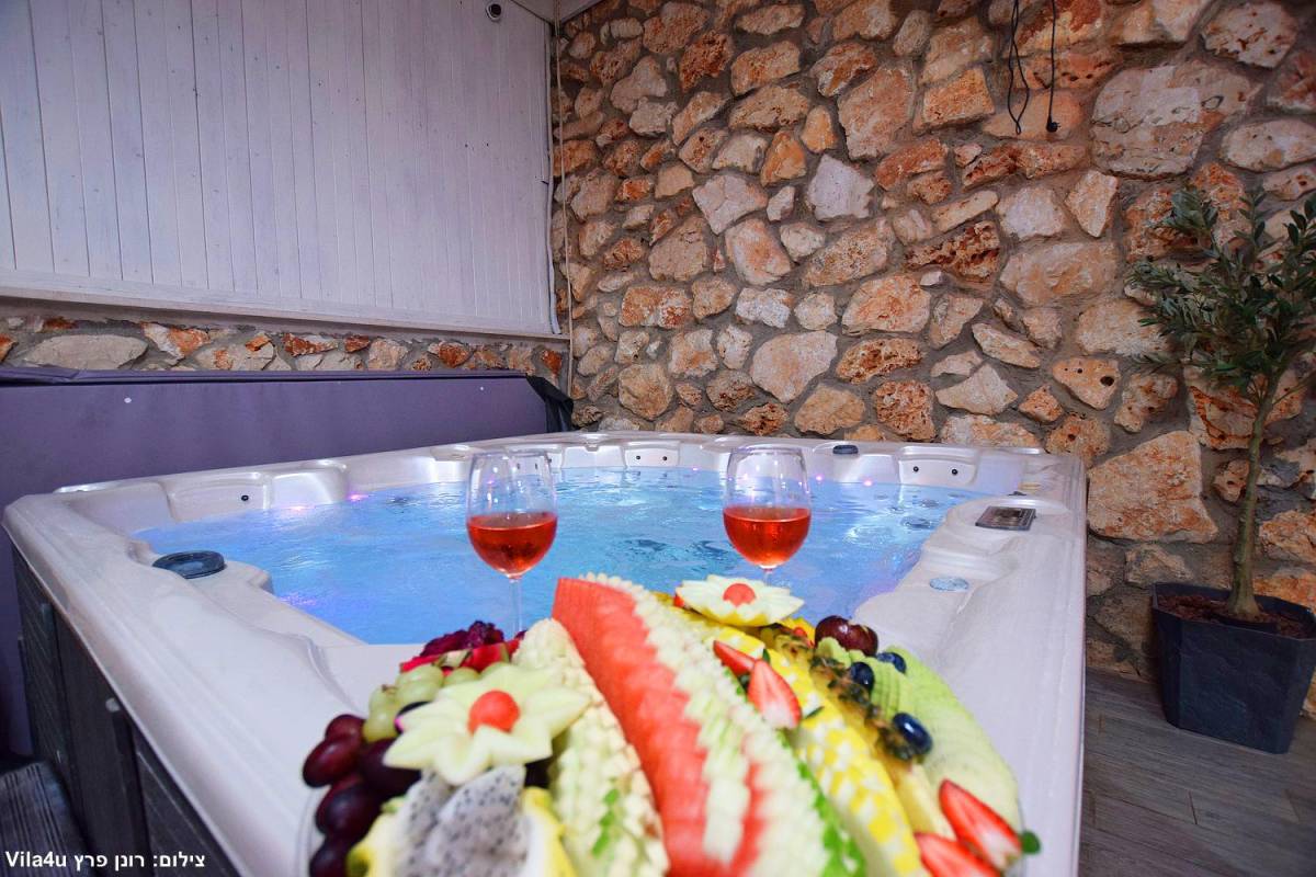 207679 גלריה חיצונית, אחוזת לב הארי, וילה  ביערה וילות - Vila