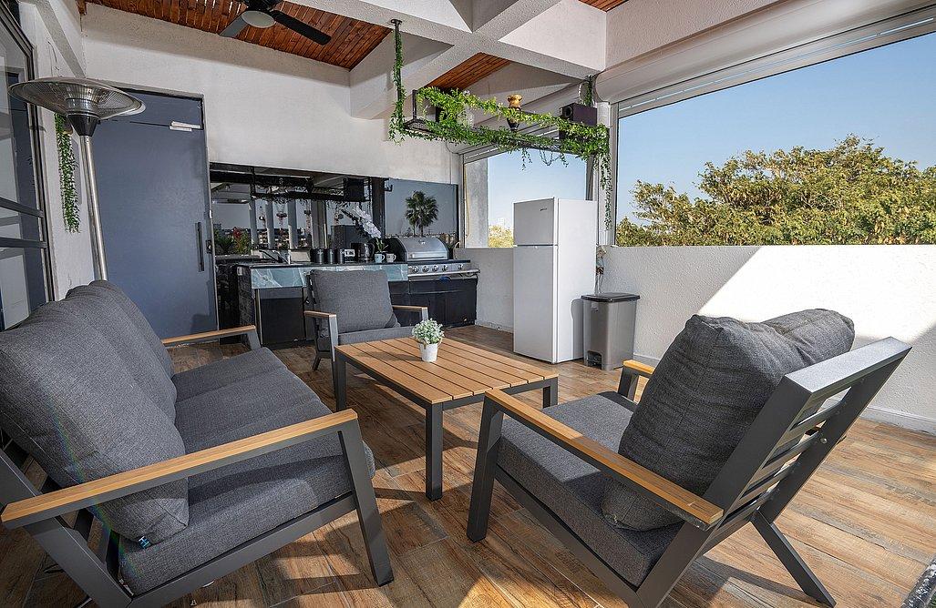 207977 הפנטהאוז, הפנטהאוז של תל אביב, וילה  בתל אביב וילות - Vila