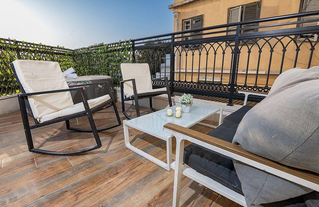 208005 דירת אירוח זוגית מרפסת וגקוזי חיצוני, הפנטהאוז של תל אביב, וילה  בתל אביב וילות - Vila